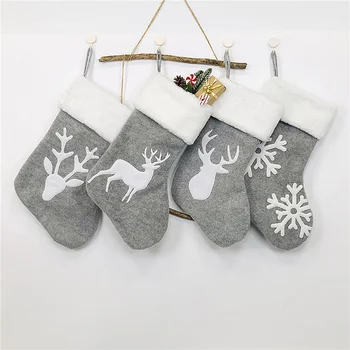 Рождественские носки с вышивкой, украшения на Рождественскую елку, Мешки с оленями, Пакеты с Рождественскими подарками, подарки, украшения, Настенные Художественные носки, Рождественская подвеска Изображение